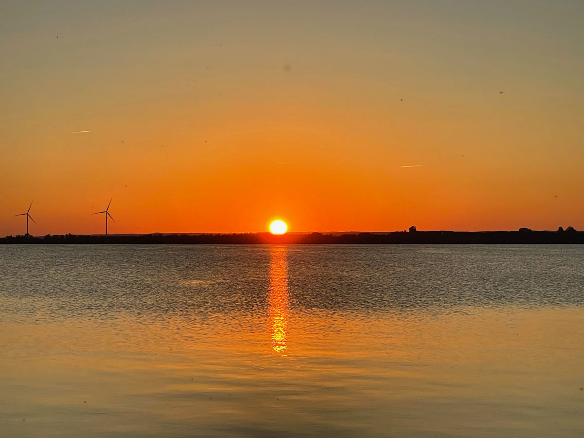 Sonnenuntergang am Duemmersee